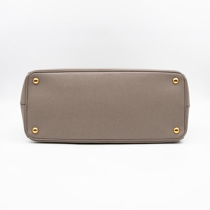 Galleria Large Double Zip Argilla Grey Saffiano Leather