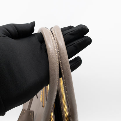 Galleria Large Double Zip Argilla Grey Saffiano Leather