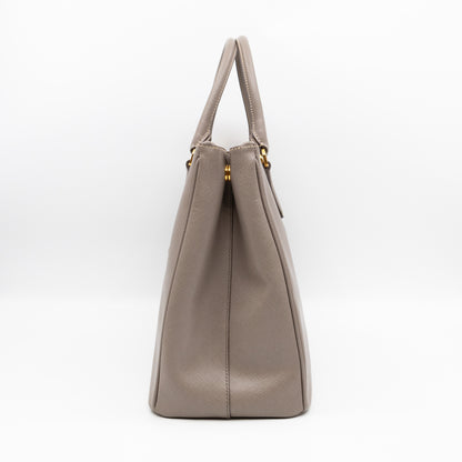 Galleria Large Double Zip Argilla Grey Saffiano Leather