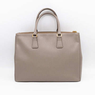 Galleria Large Double Zip Argilla Grey Saffiano Leather