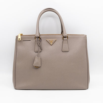Galleria Large Double Zip Argilla Grey Saffiano Leather