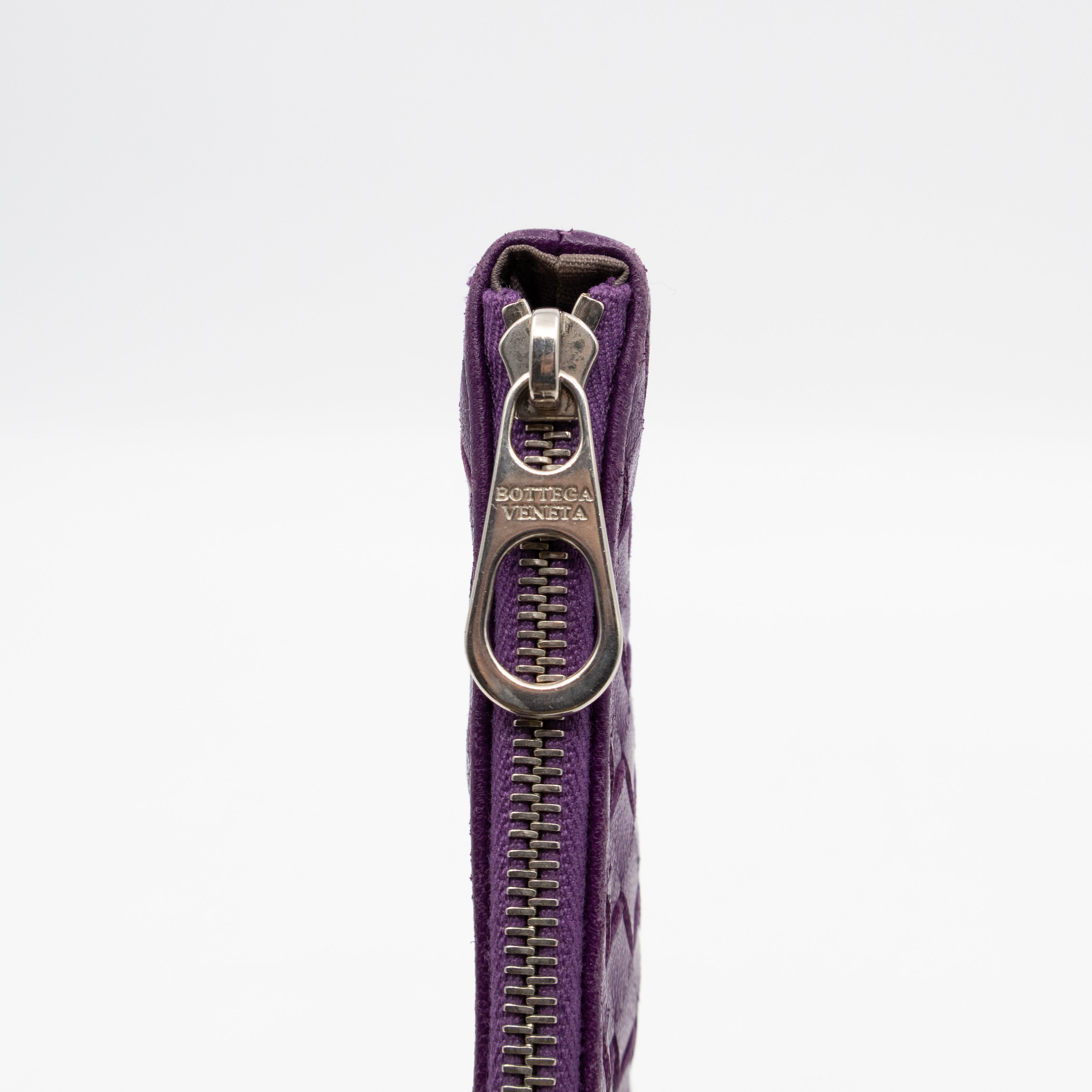 Bottega Veneta Key Pouch Purple Intrecciato Leather – Queen Station