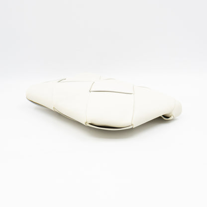Clutch Maxi White Intrecciato Leather