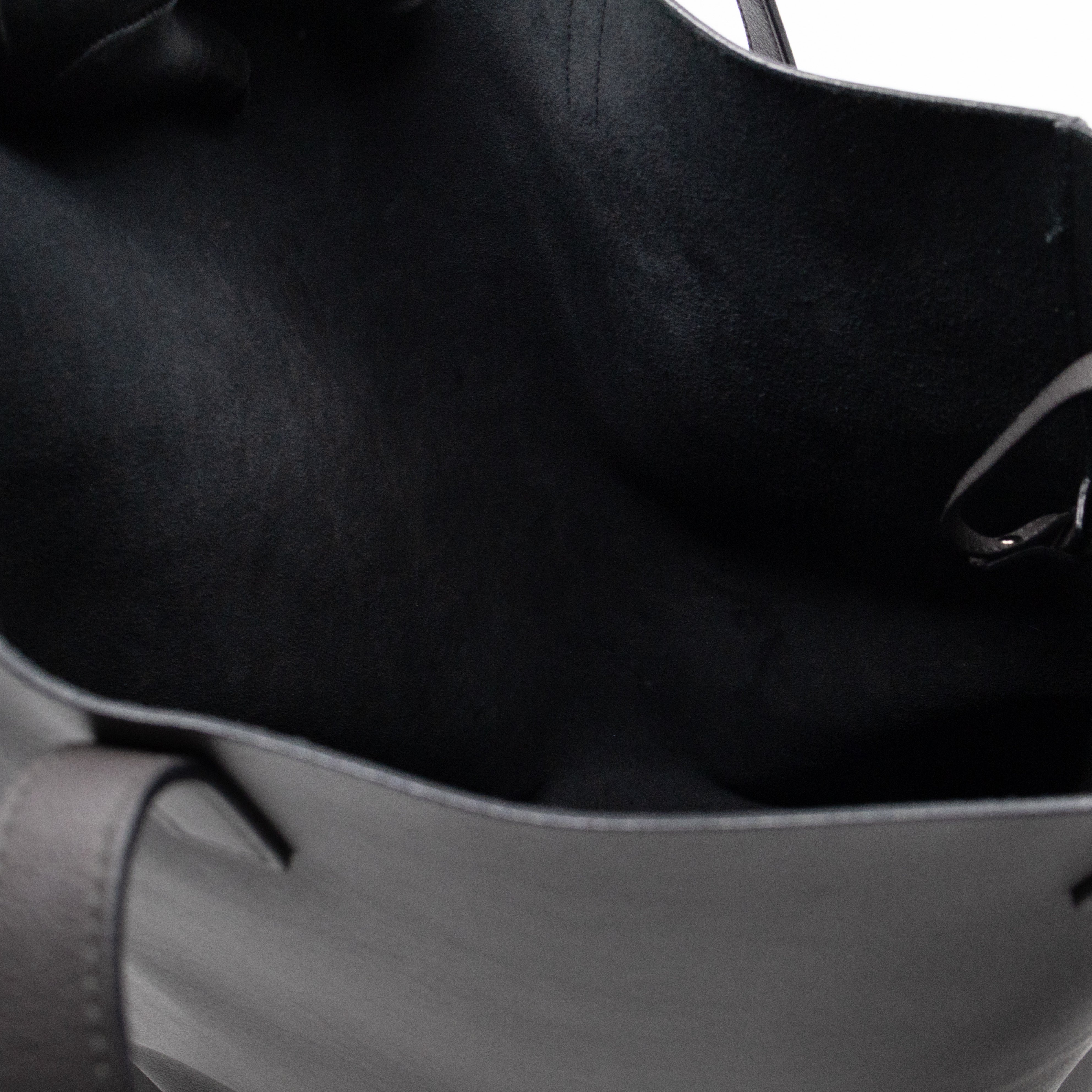 North South Large Shopping Tote Grey Leather