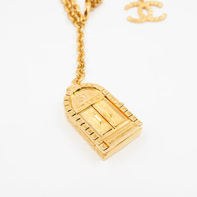 31 Rue Cambon Door CC Pendant Metal Chain Necklace & Belt Gold