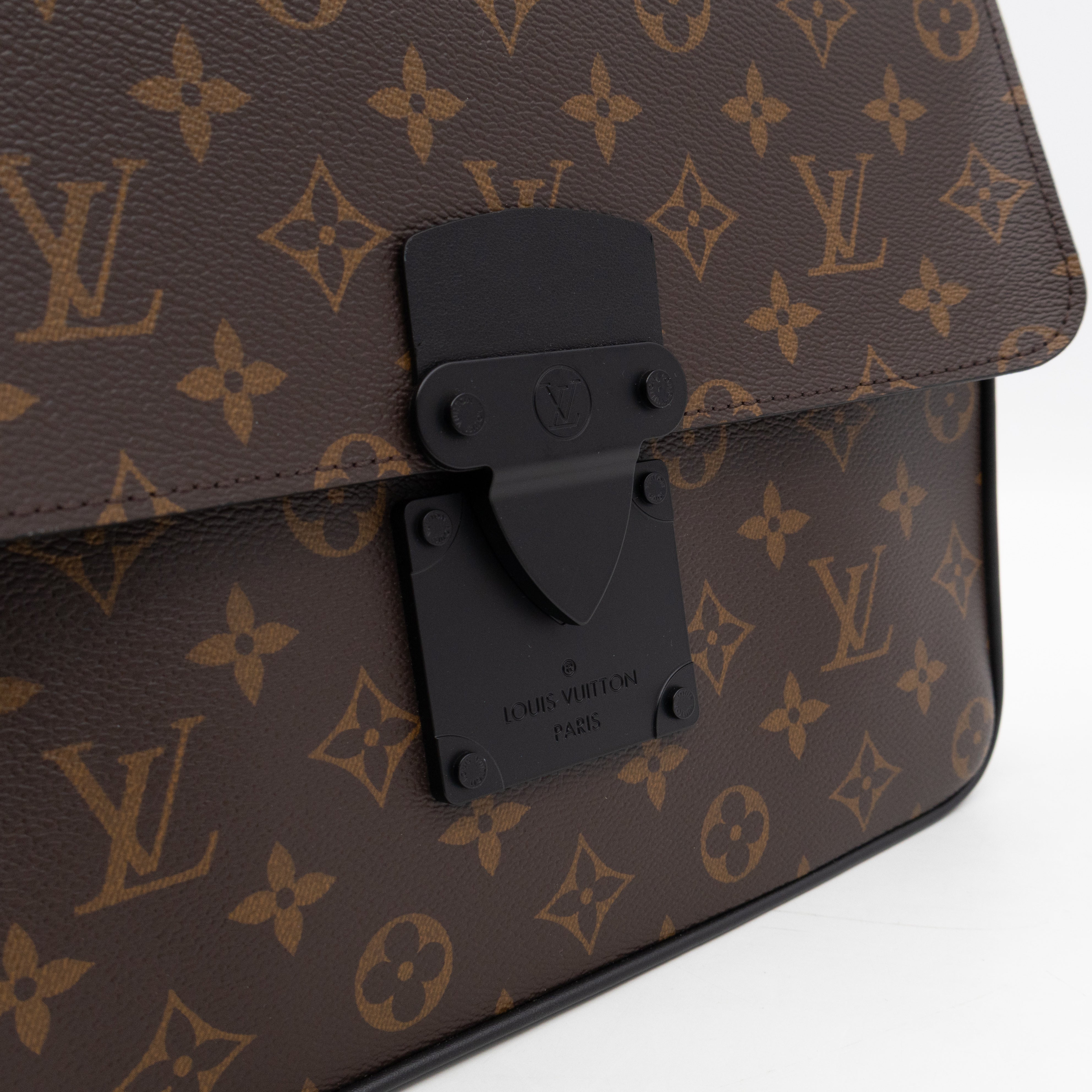 S-lock A4 Pouch Monogram Macassar