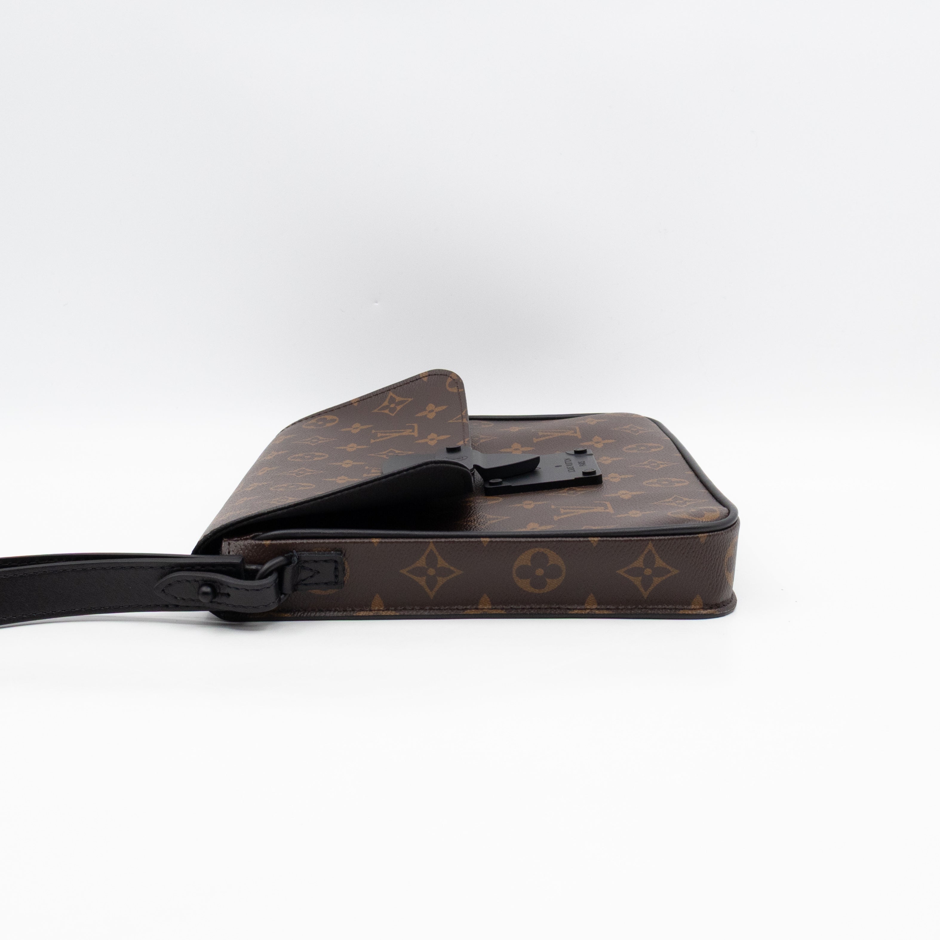 S-lock A4 Pouch Monogram Macassar