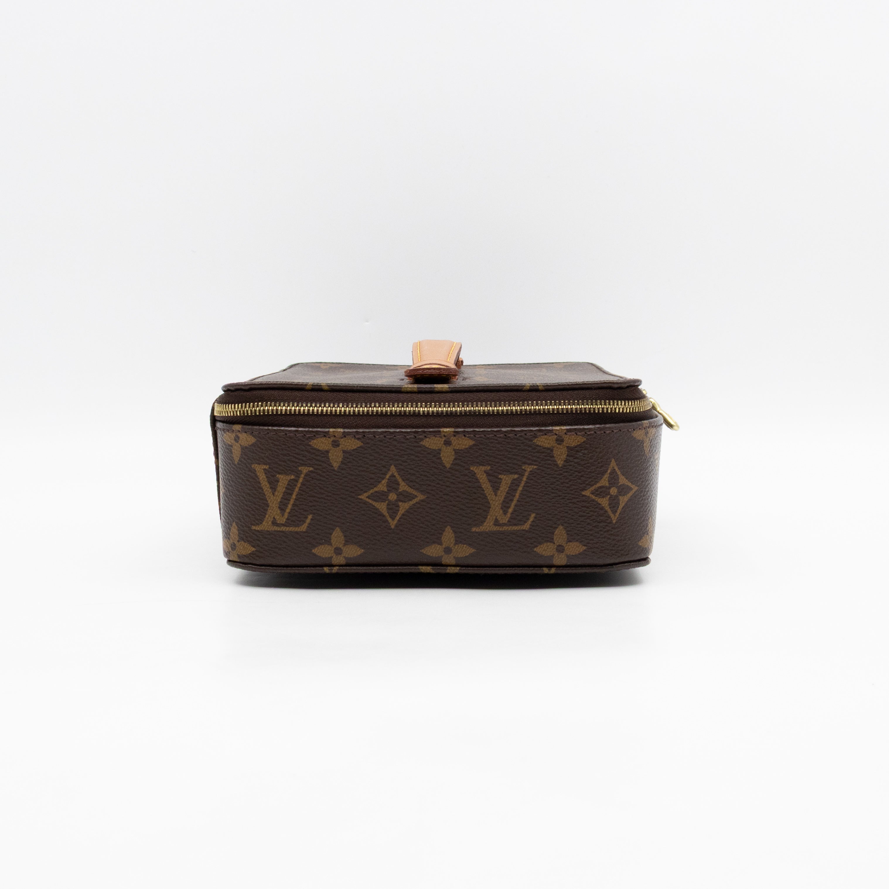 Nice Jewelry Case Monogram