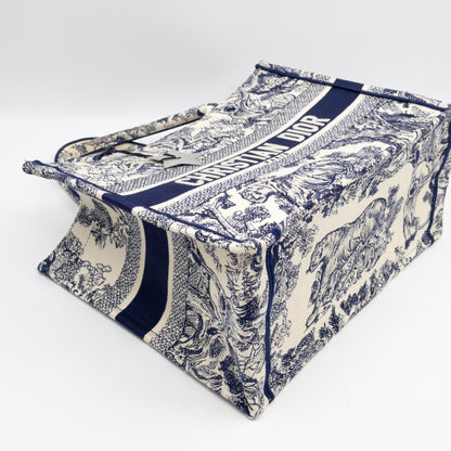 Book Tote Medium Navy & White Toile de Jouy Sauvage Embroidery