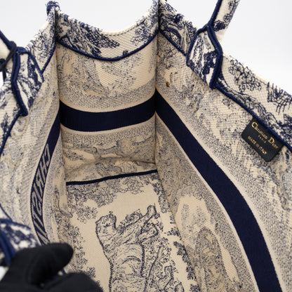 Book Tote Medium Navy & White Toile de Jouy Sauvage Embroidery