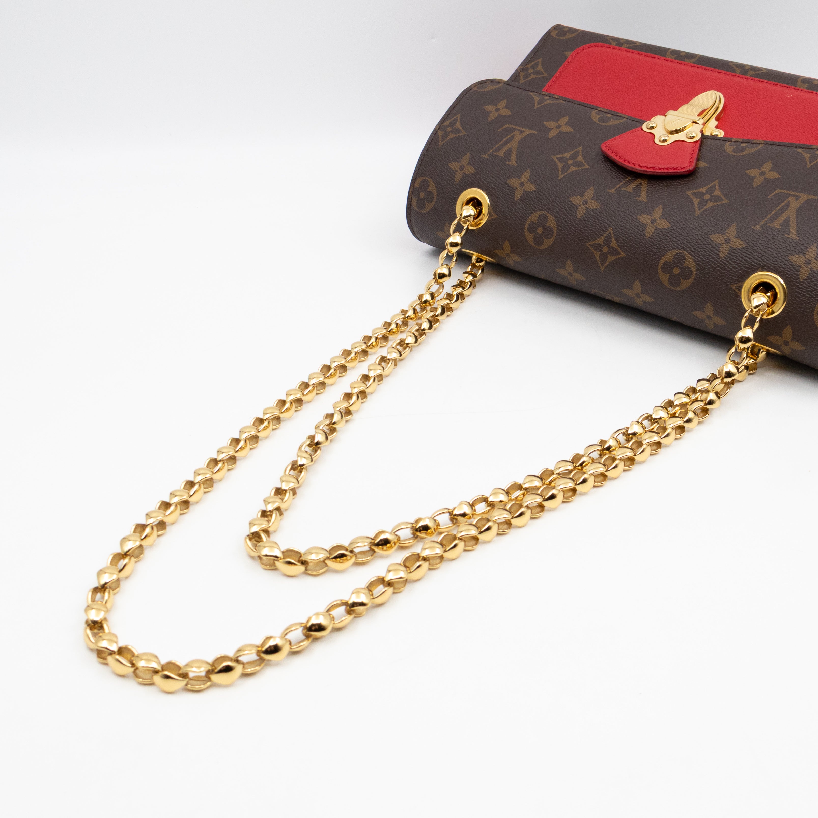 Victoire Monogram Red