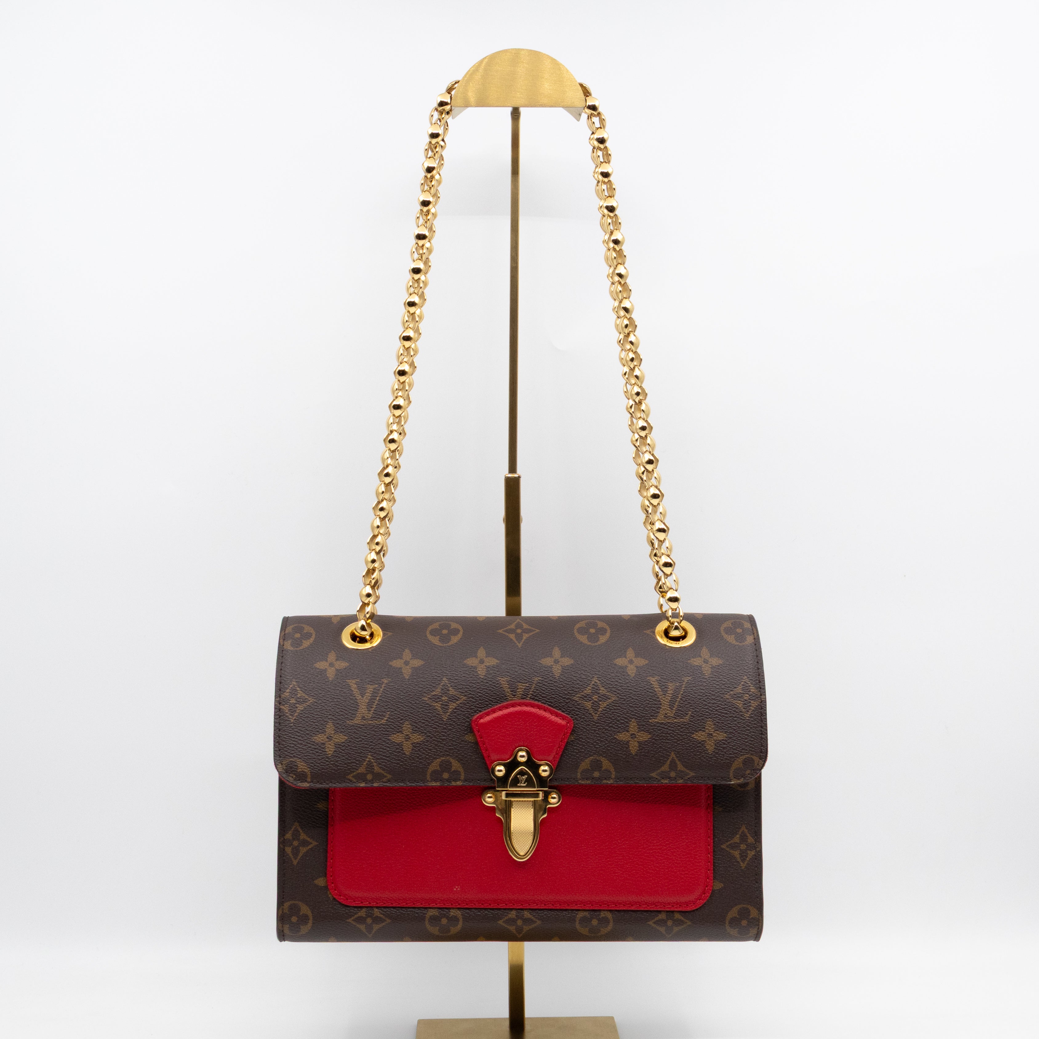 Victoire Monogram Red