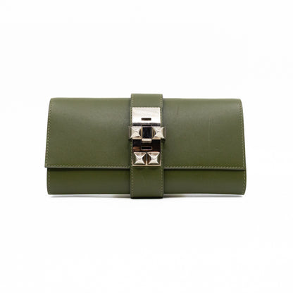 Medor 23 Clutch Green Leather