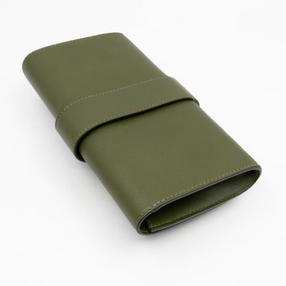 Medor 23 Clutch Green Leather