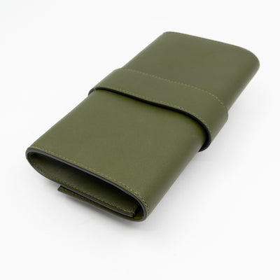 Medor 23 Clutch Green Leather