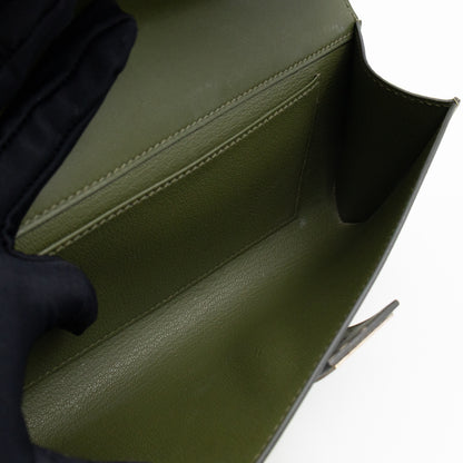 Medor 23 Clutch Green Leather