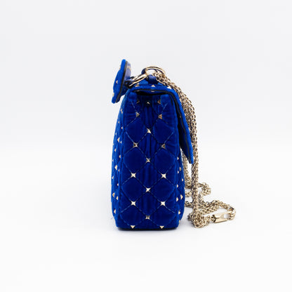 Rockstud Spike Medium Shoulder Bag Blue Velvet