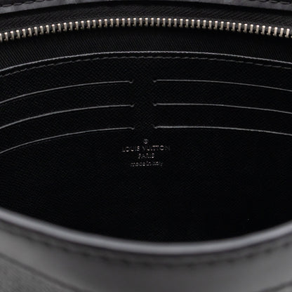 Pochette Voyage MM Damier Graphite