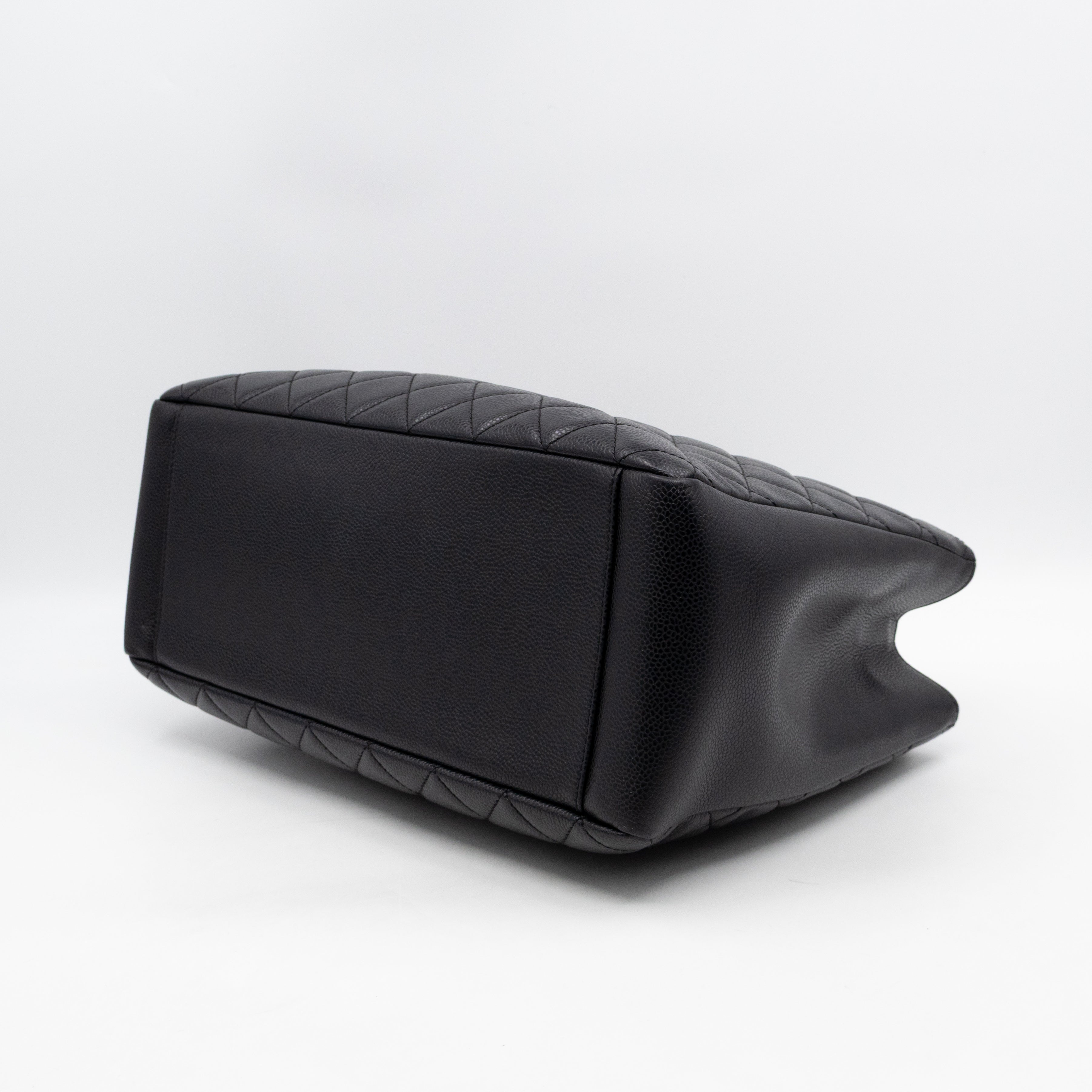 GST Grand Shopping Tote Black Caviar Silver