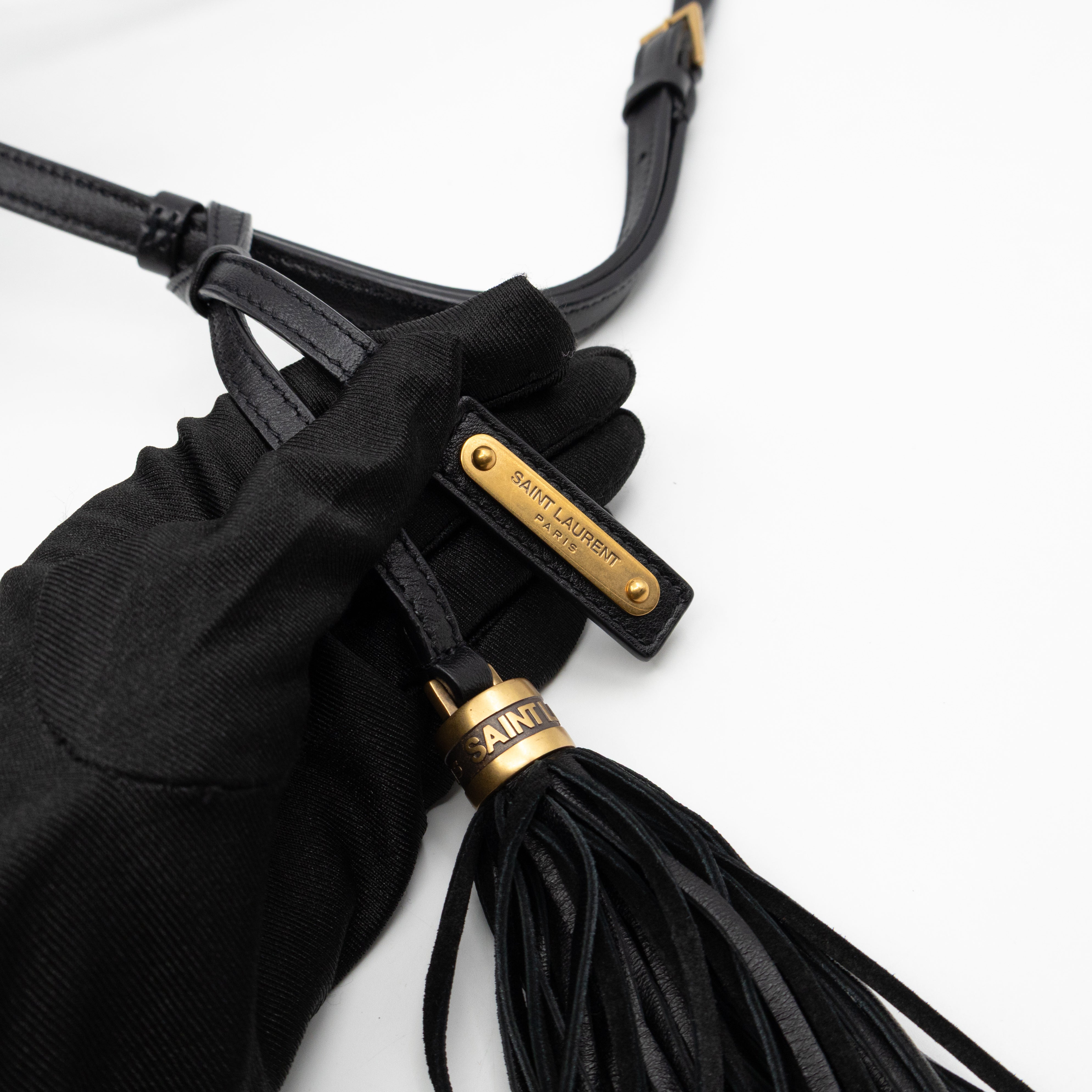 Lou Tassel Camera Bag Black Velvet