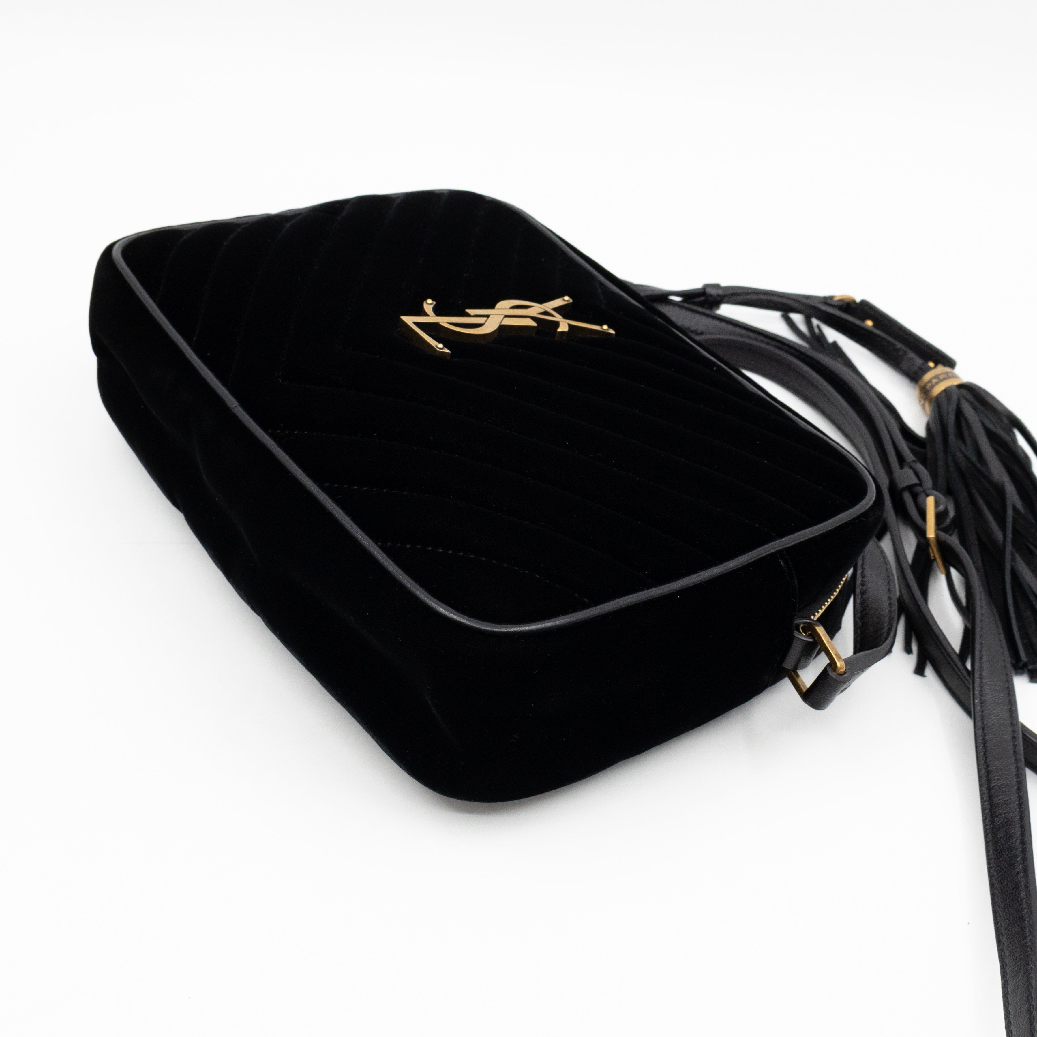 Lou Tassel Camera Bag Black Velvet