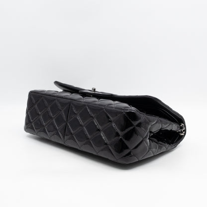 Classic Double Flap Jumbo Black Patent Leather