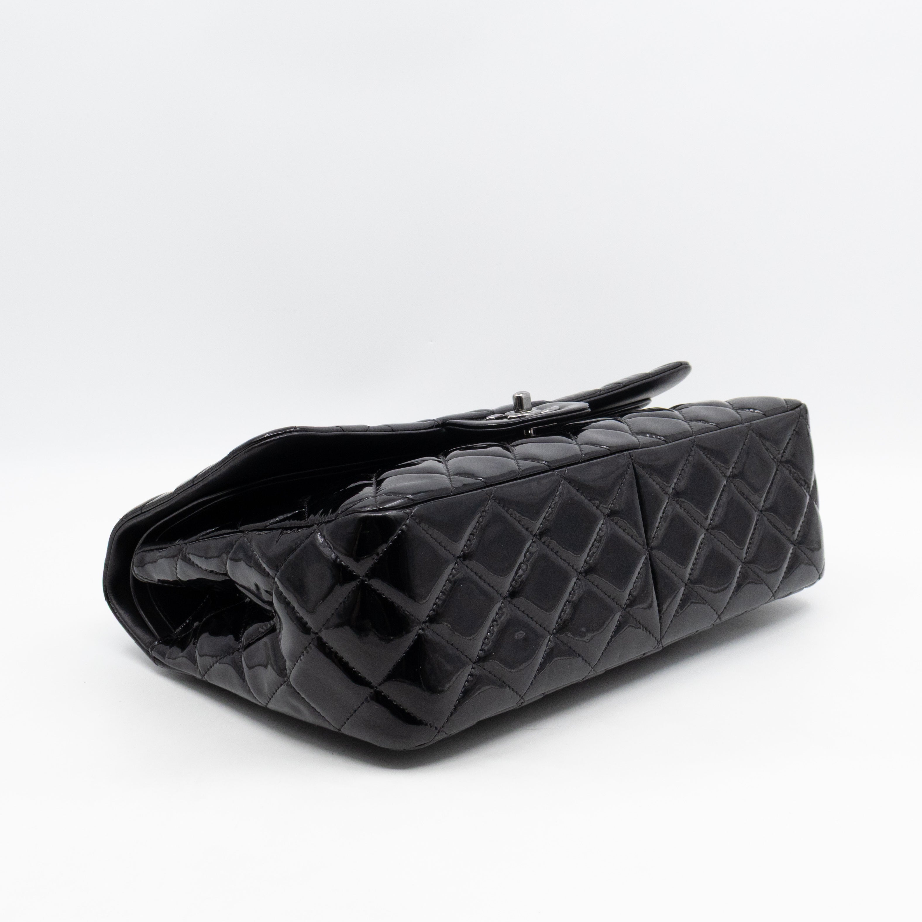 Classic Double Flap Jumbo Black Patent Leather