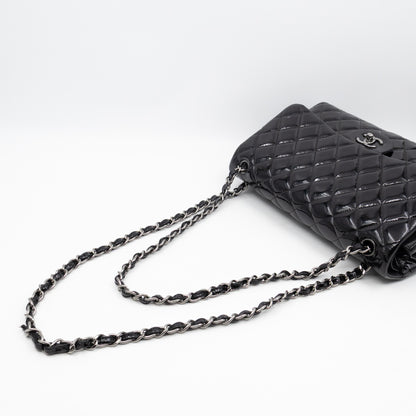 Classic Double Flap Jumbo Black Patent Leather