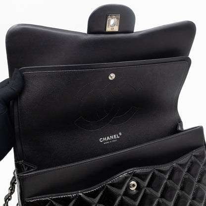 Classic Double Flap Jumbo Black Patent Leather