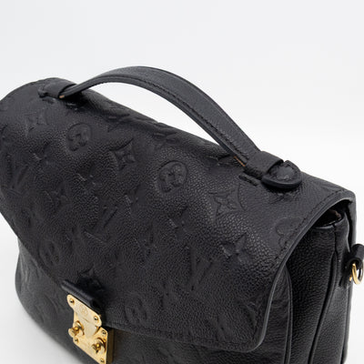 Pochette Metis Black Monogram Empreinte Leather