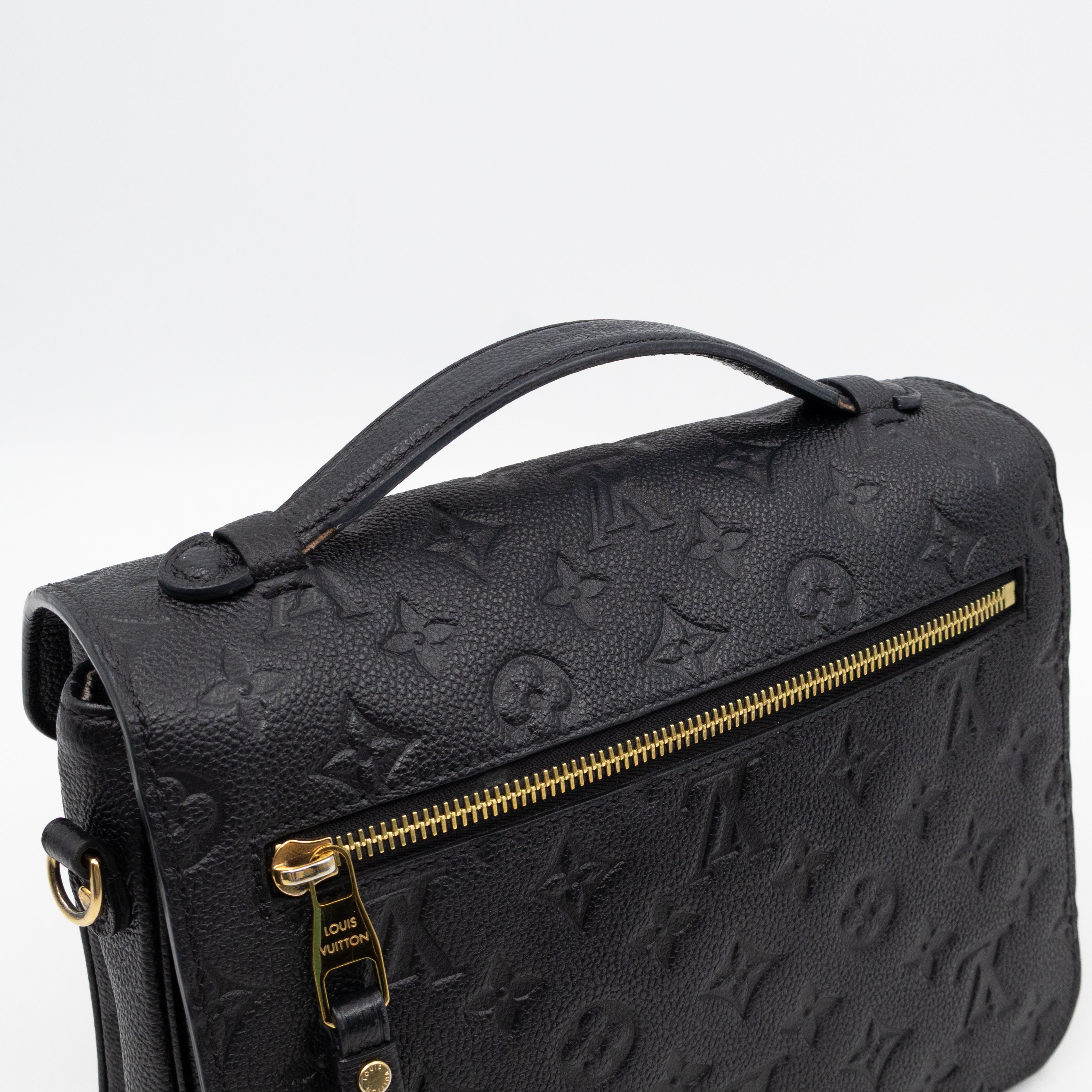 Pochette Metis Black Monogram Empreinte Leather