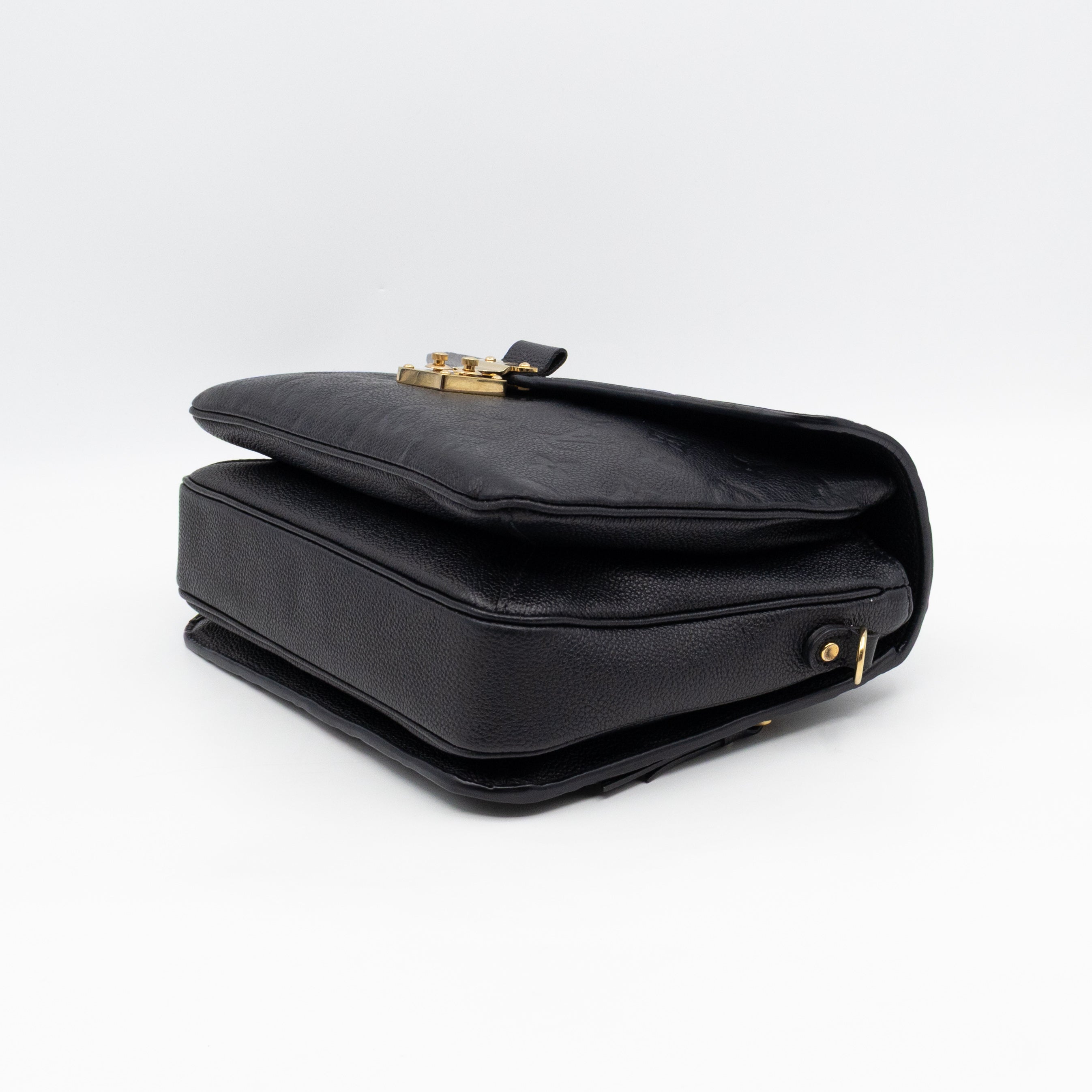 Pochette Metis Black Monogram Empreinte Leather