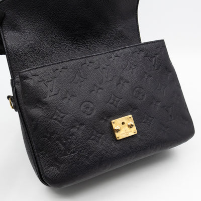 Pochette Metis Black Monogram Empreinte Leather