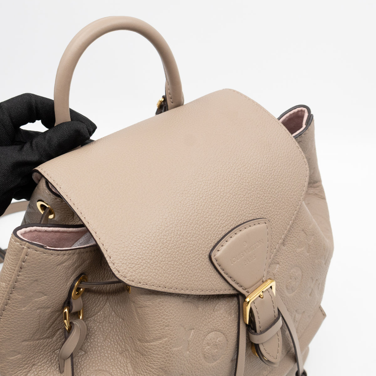Louis Vuitton Backpack Monogram Empreinte Montsouris PM Tourterelle Louis Vuitton Empreinte Montsouris PM Tourterelle 1866304  main image 3