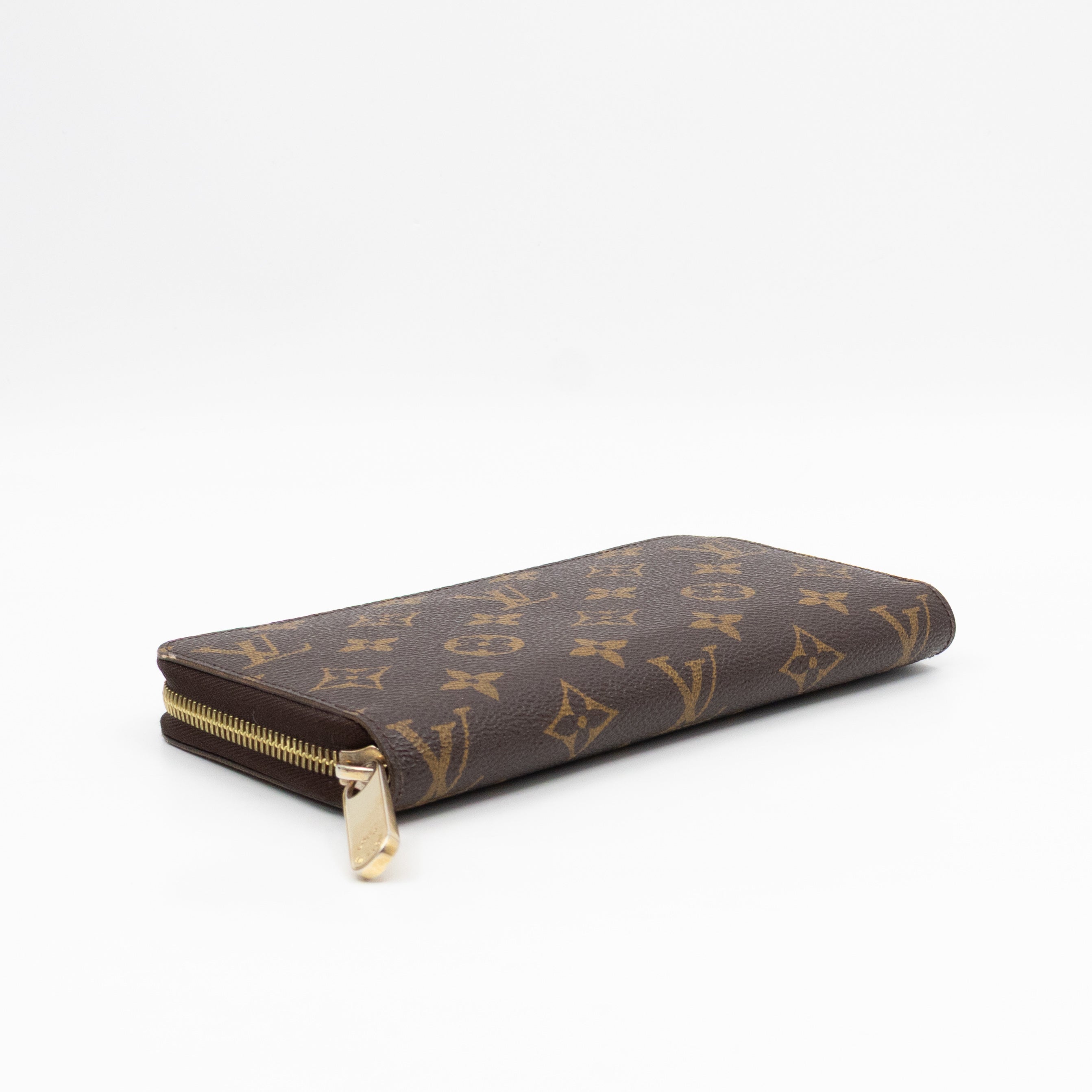 Zippy Wallet Monogram