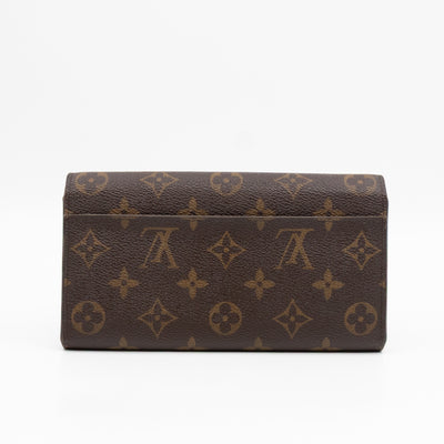 Sarah Wallet Monogram