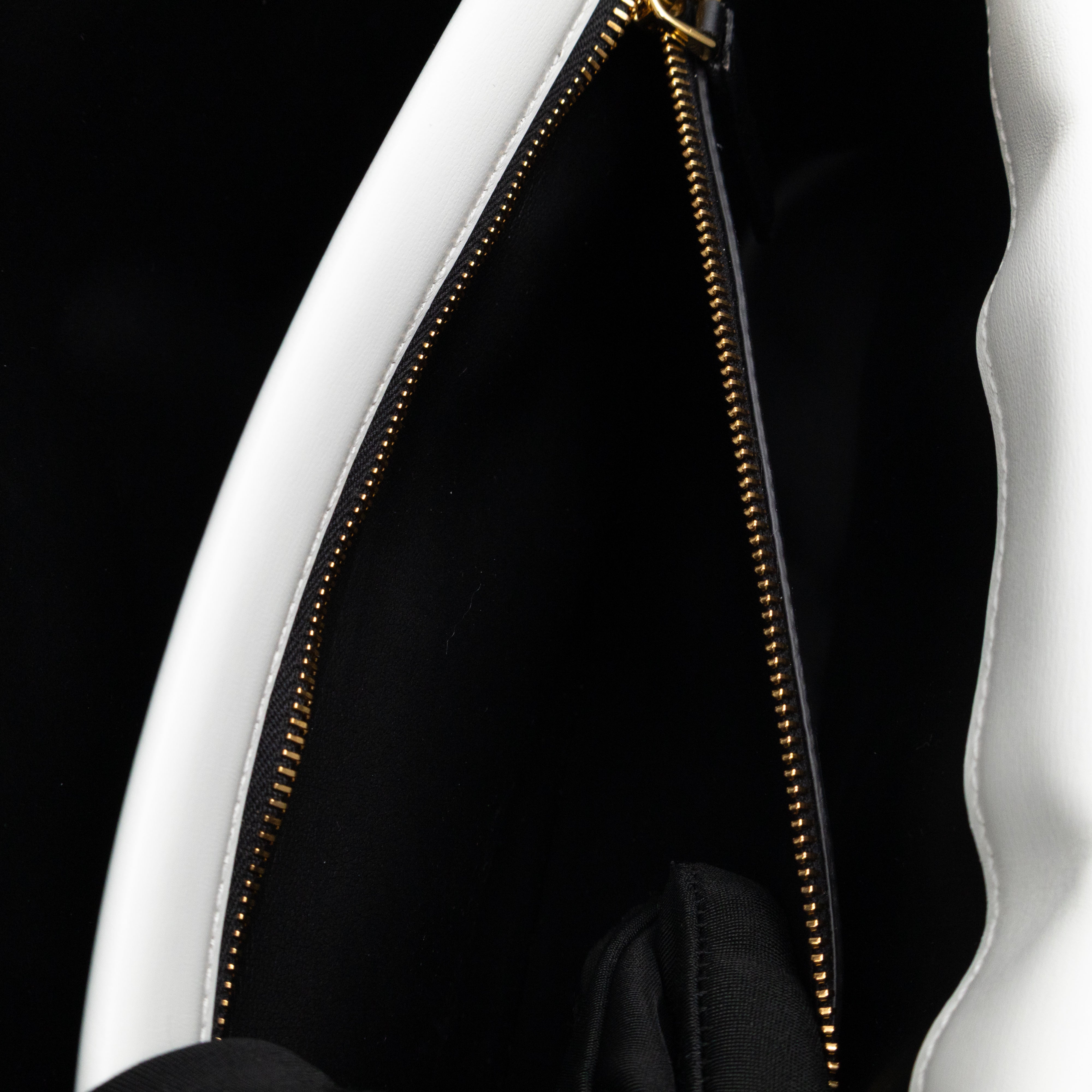 Prisma Padded Shoulder Bag White Leather