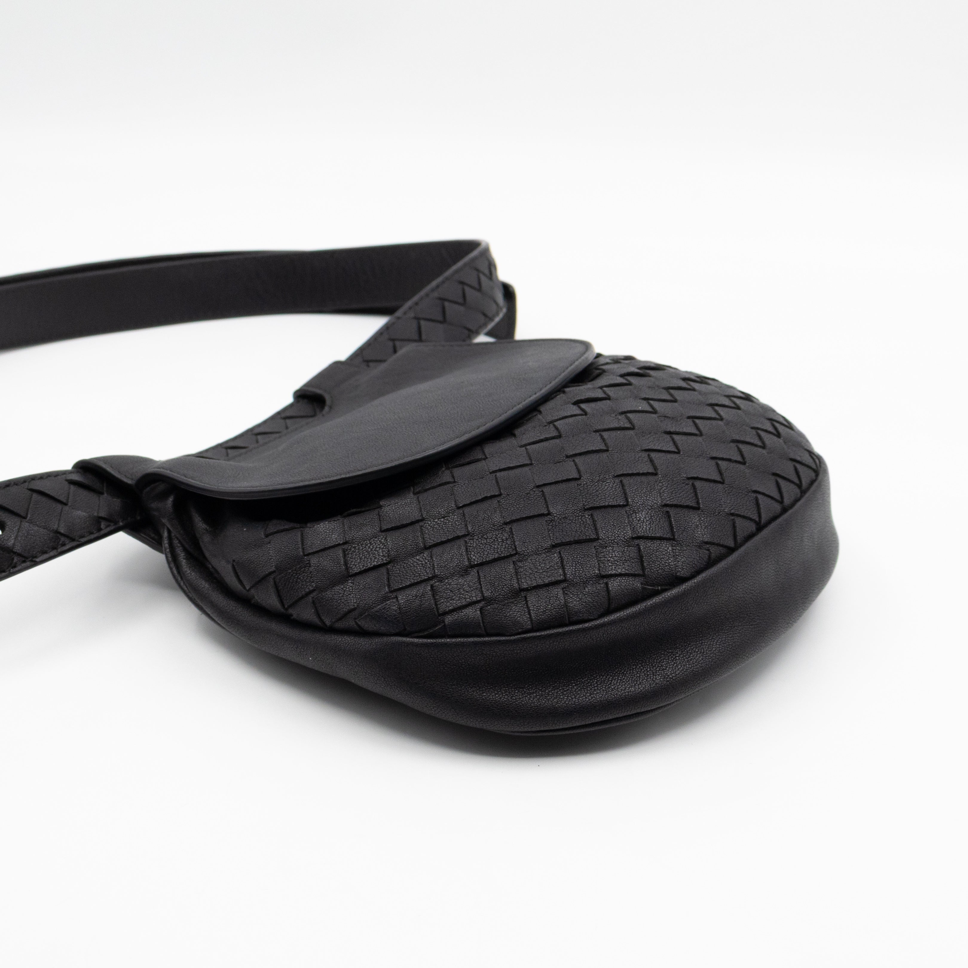 Belt Bag Intrecciato Black Leather