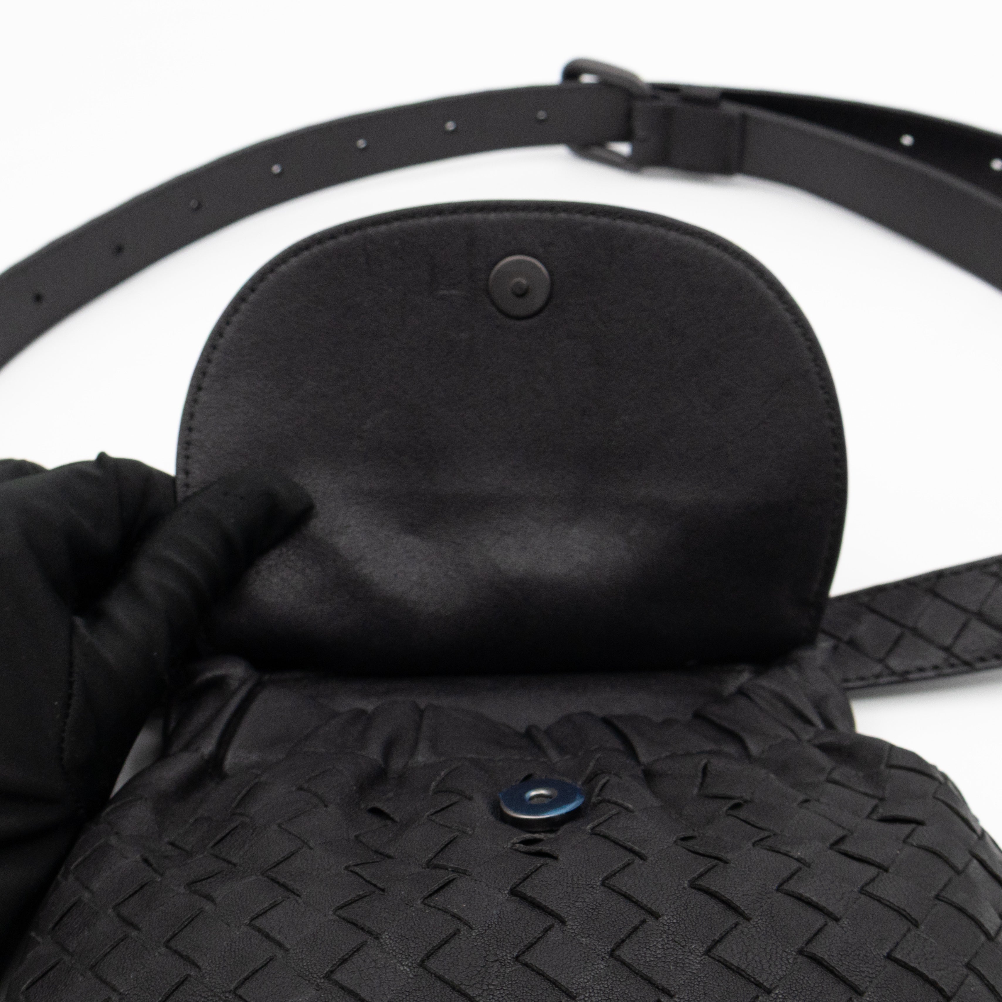Belt Bag Intrecciato Black Leather