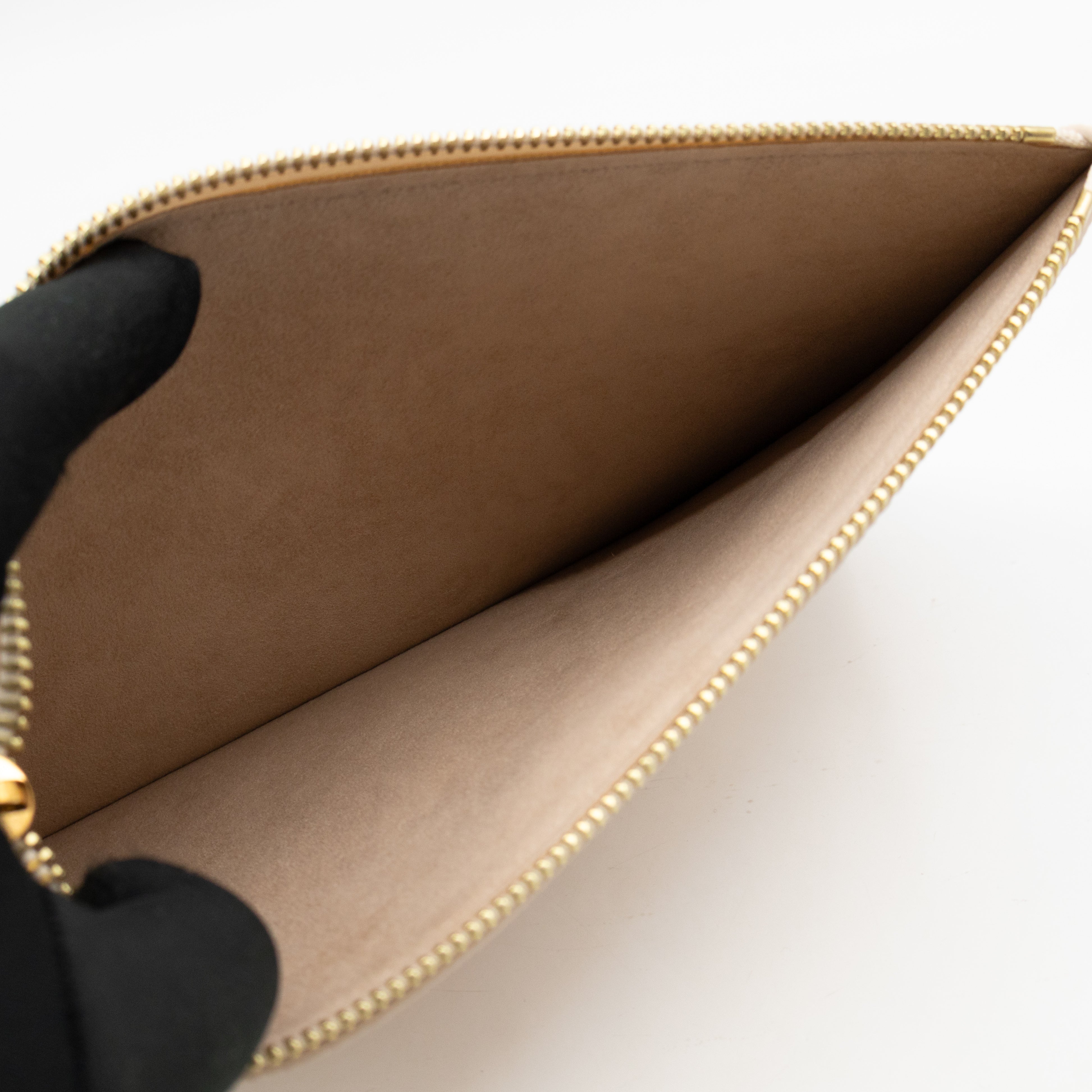 Neverfull Pochette Creme & Rose Trianon Monogram Empreinte Leather