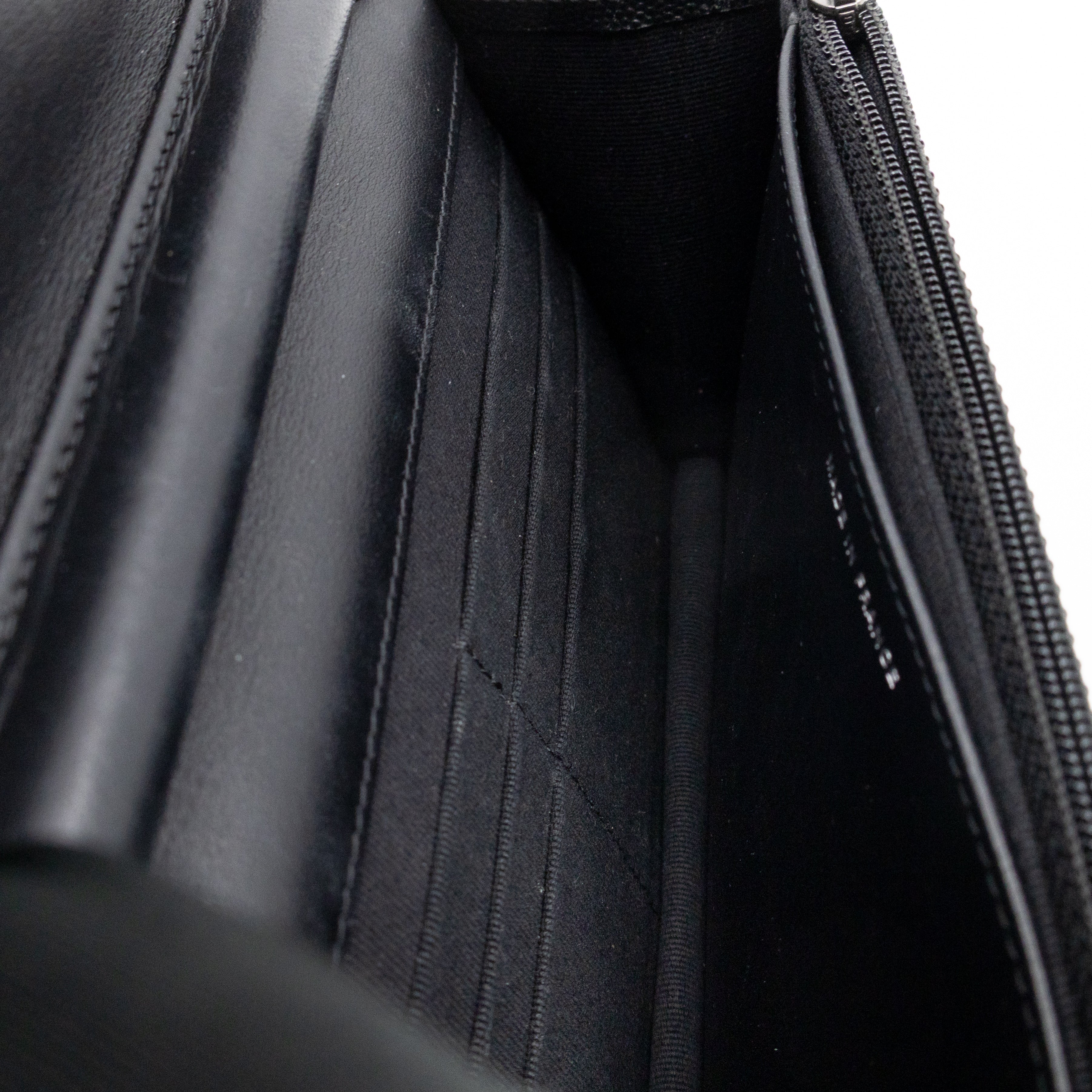 Boy Wallet On Chain Black Caviar Ruthenium