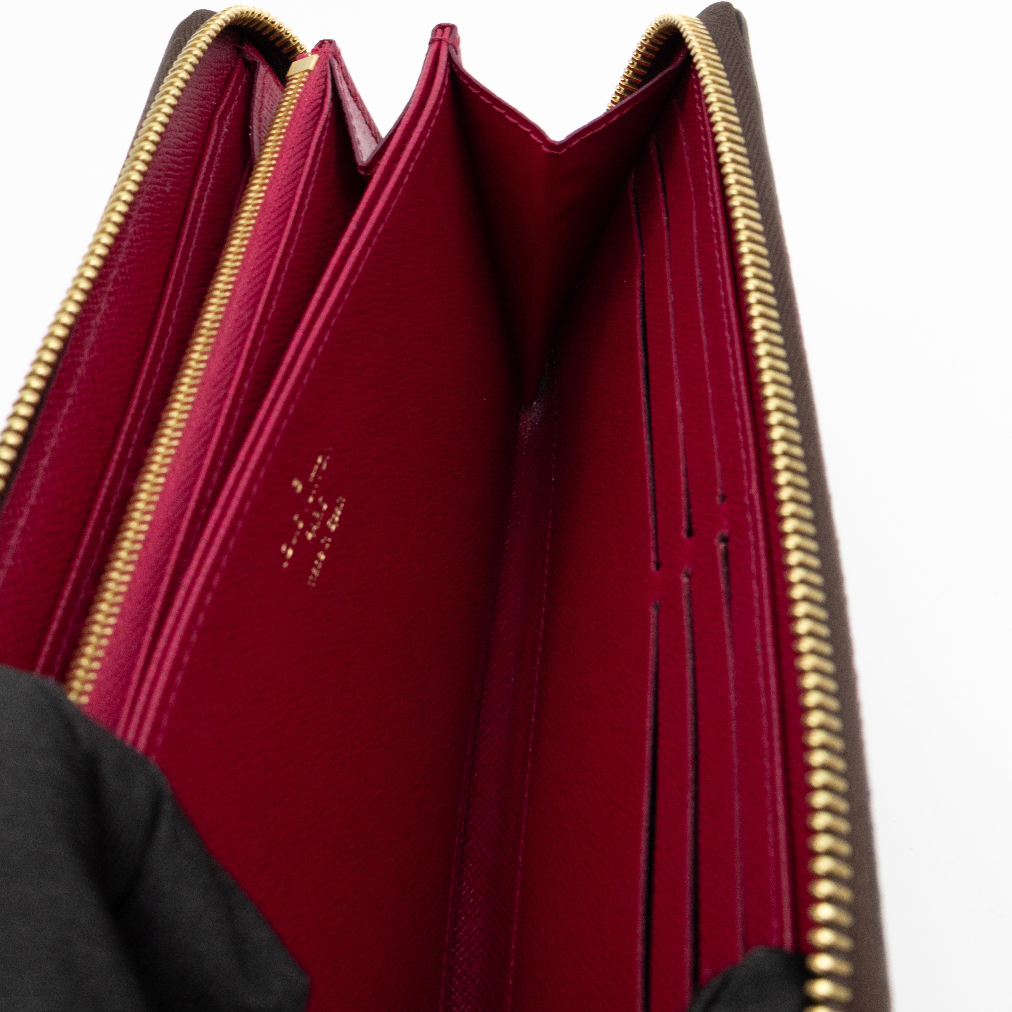 Zippy Wallet Monogram Fuchsia