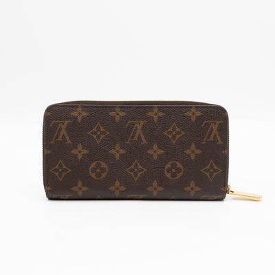 Zippy Wallet Monogram Fuchsia