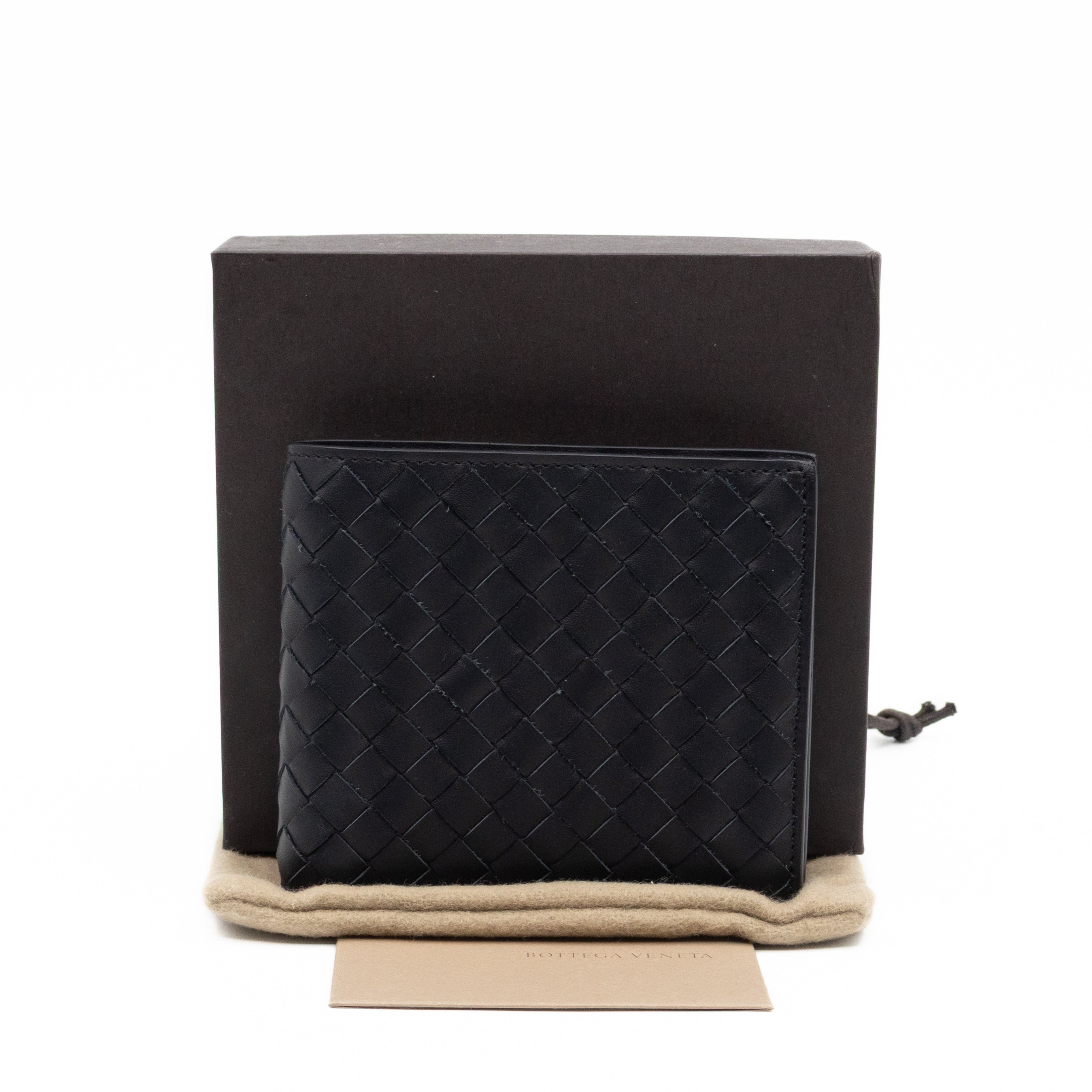 Classic Bifold Wallet Black Intrecciato Leather