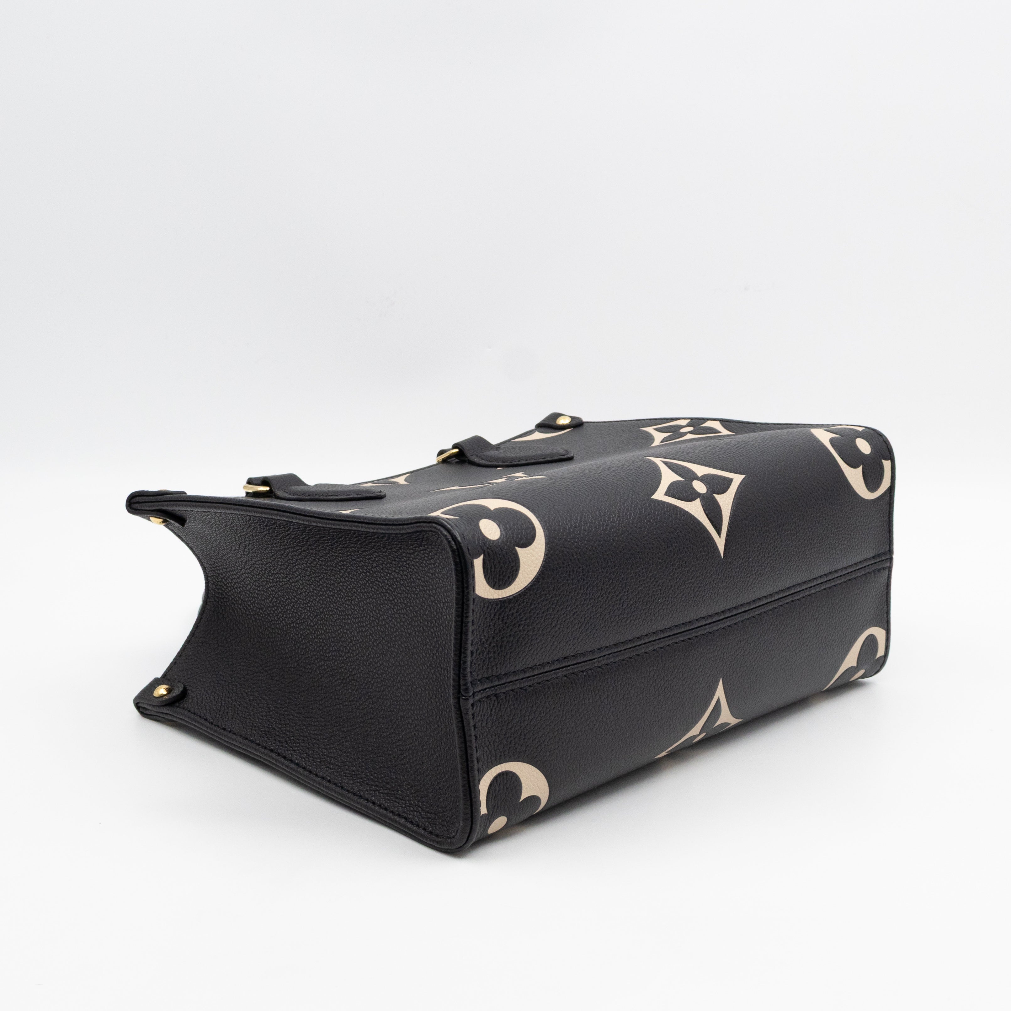 Onthego PM Black & Beige Monogram Empreinte With Bandouliere strap