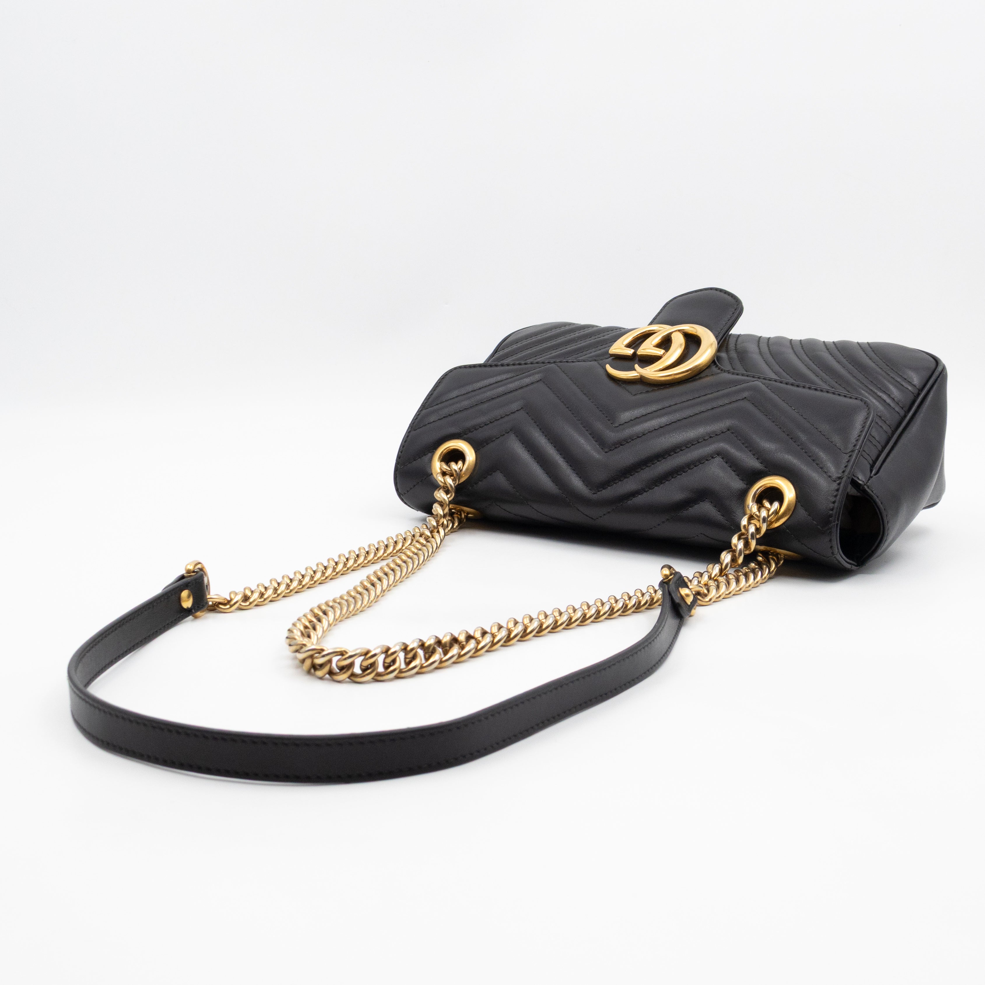 GG Marmont Flap Medium Black Leather