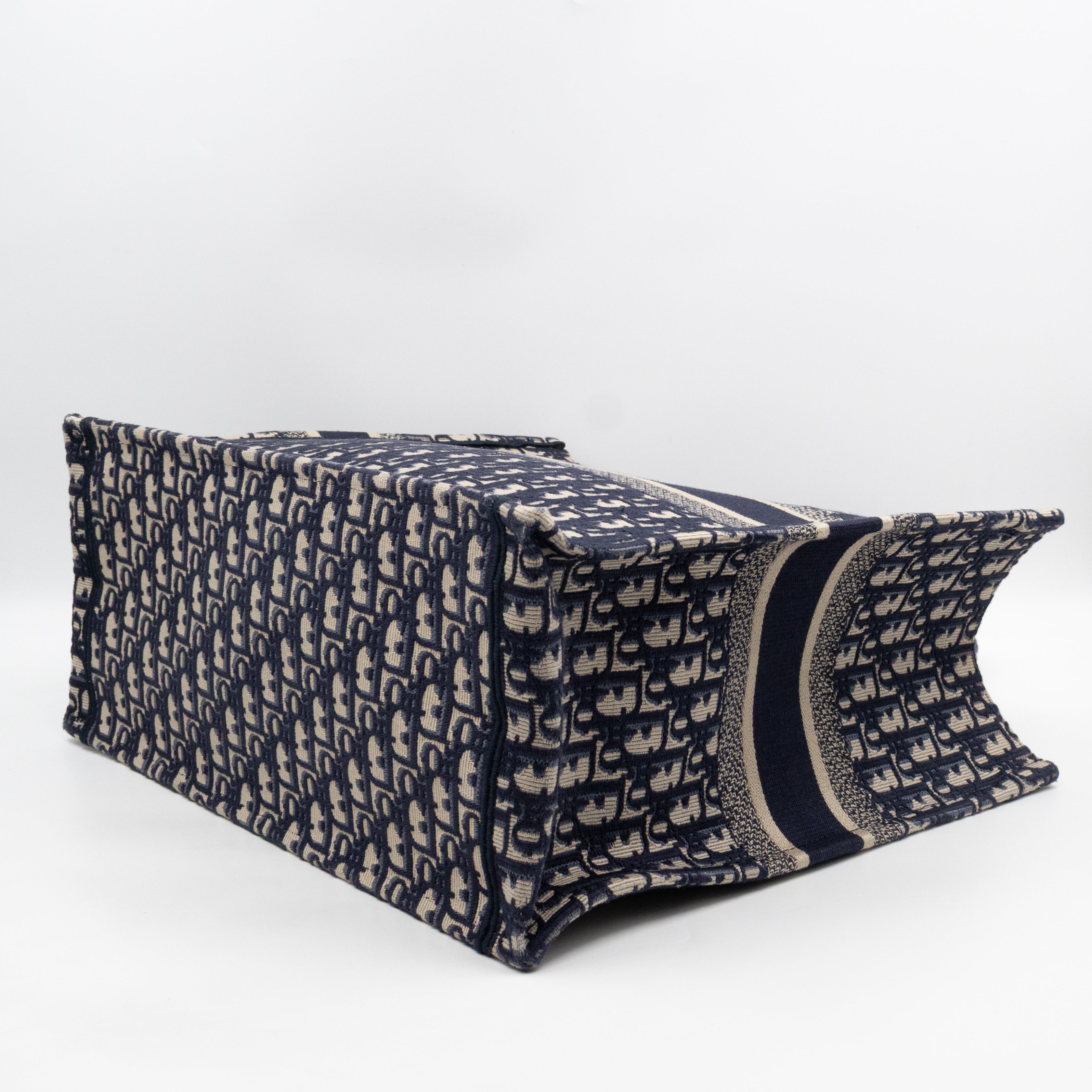 Book Tote Large Blue Oblique Embroidery