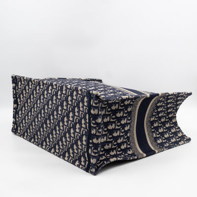 Book Tote Large Blue Oblique Embroidery