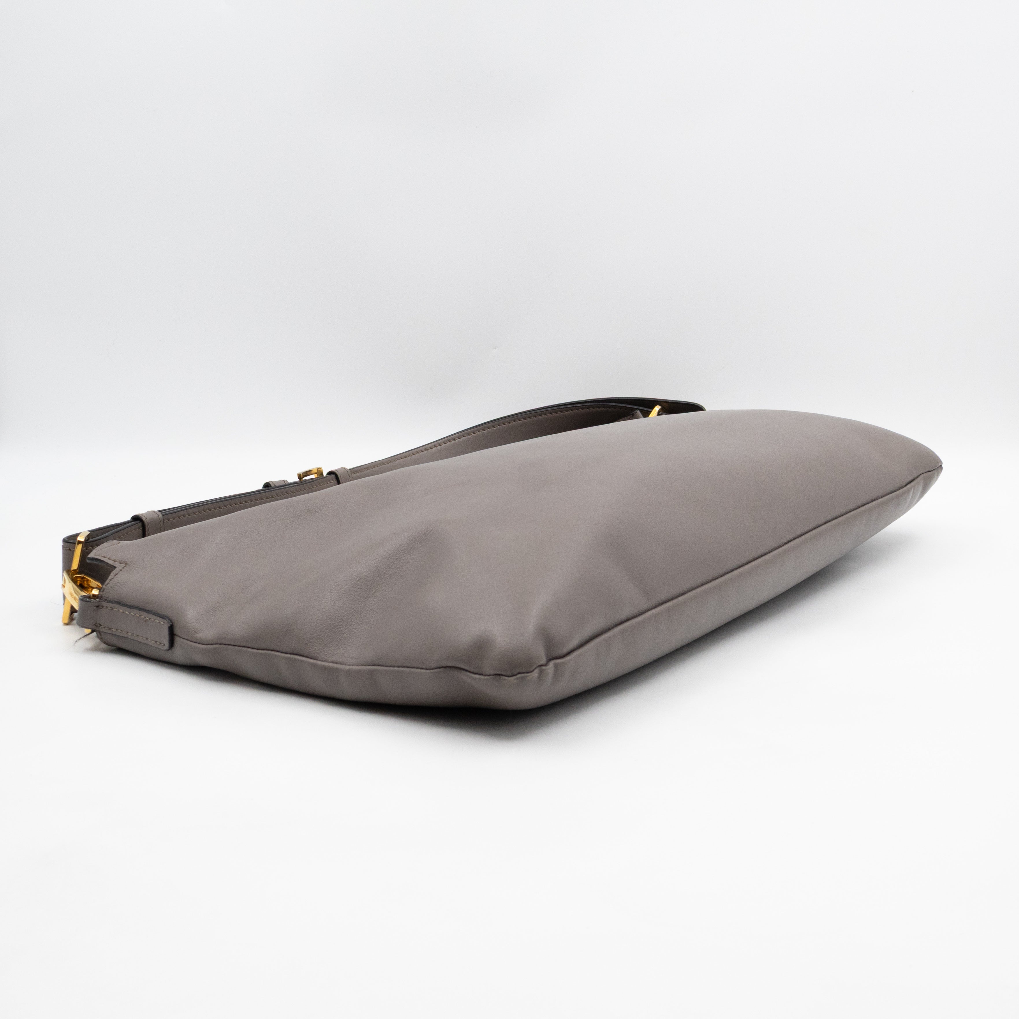 Shoulder Bag Argilla Grey Soft Calf Leather