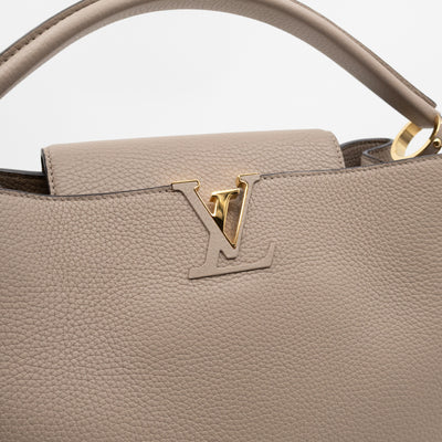 Capucines MM Beige Taurillon Leather